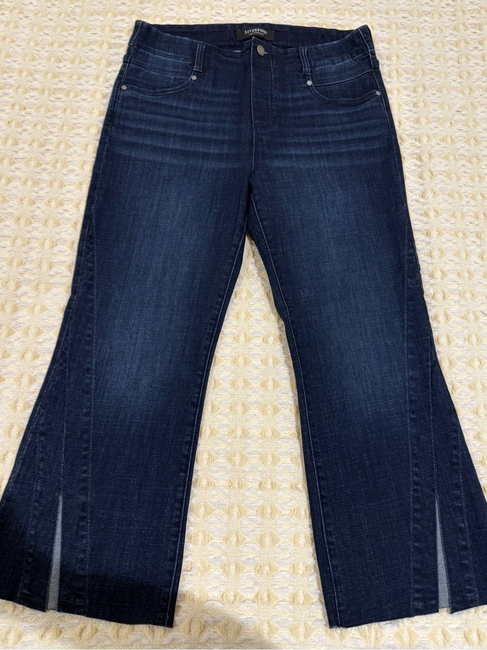 Liverpool Dark Blue Wide-Leg Jeans with Subtle Fade